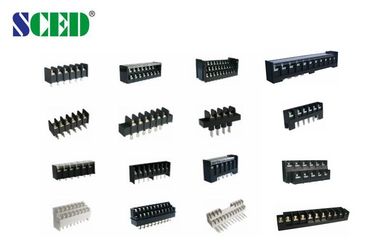 Bloques de terminales del PWB del negro del tornillo M4 20A/latón de la echada UL94-V0 de 300V 9.525m m