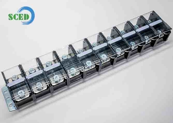600V 300A Bloque de terminales de alta corriente de alta tensión 45.00mm Conector de terminales eléctricos