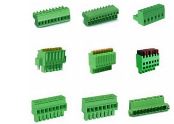 Los conectores hembra de cobre amarillo tapan en la echada 7.62m m del bloque de terminales de un solo nivel