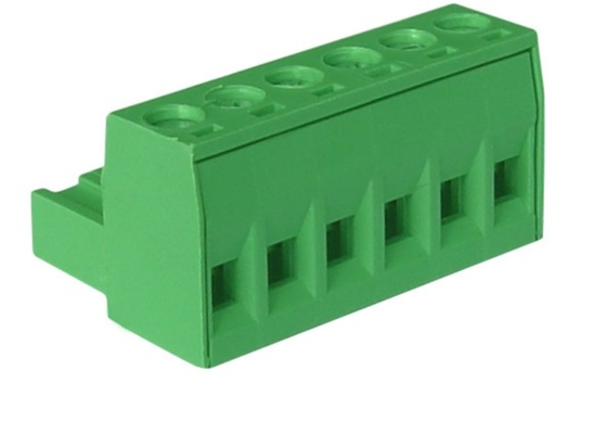 Los bloques de terminales eléctricos verdes M3 de la echada 5.08m m atornillan piezas femeninas